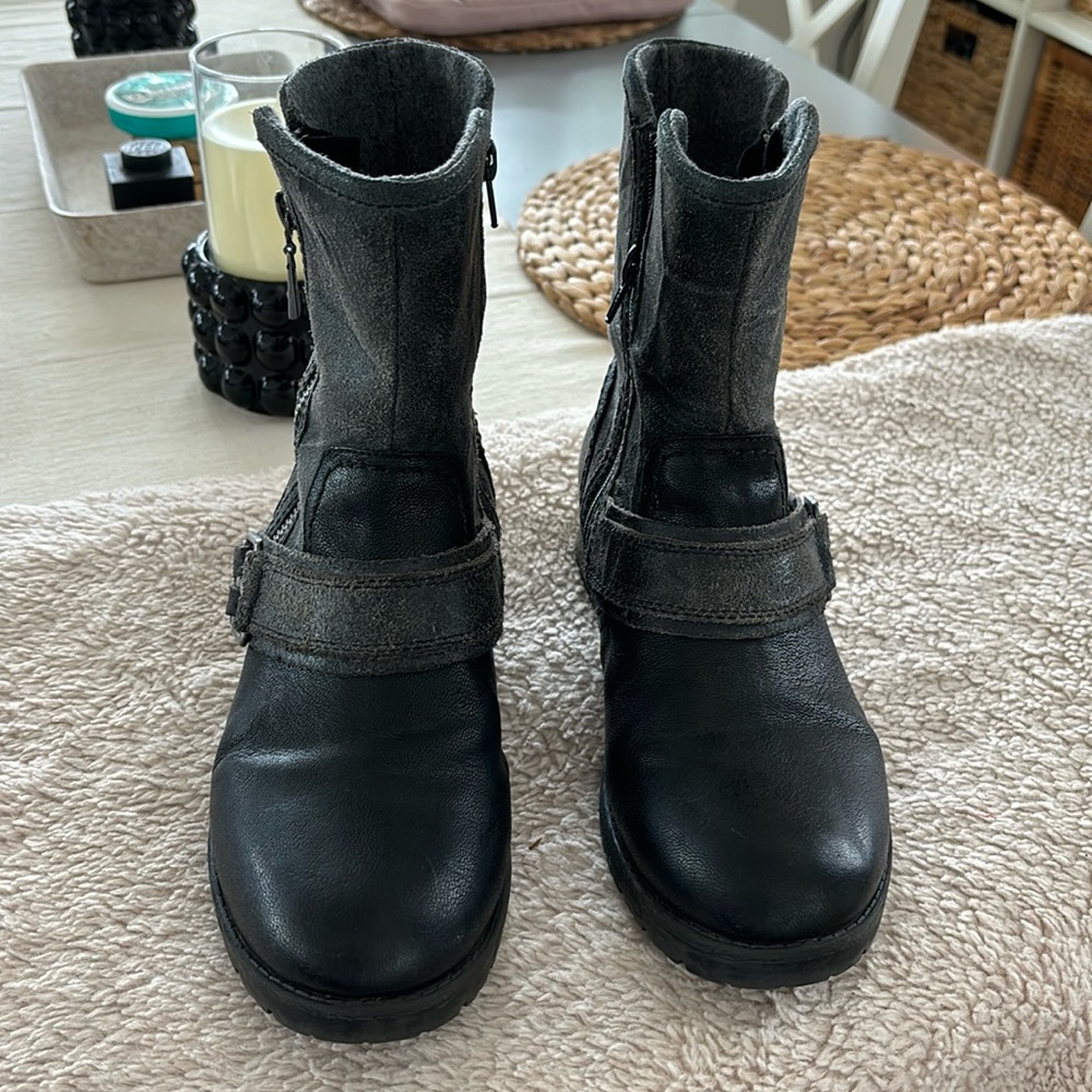 Clark’s boots